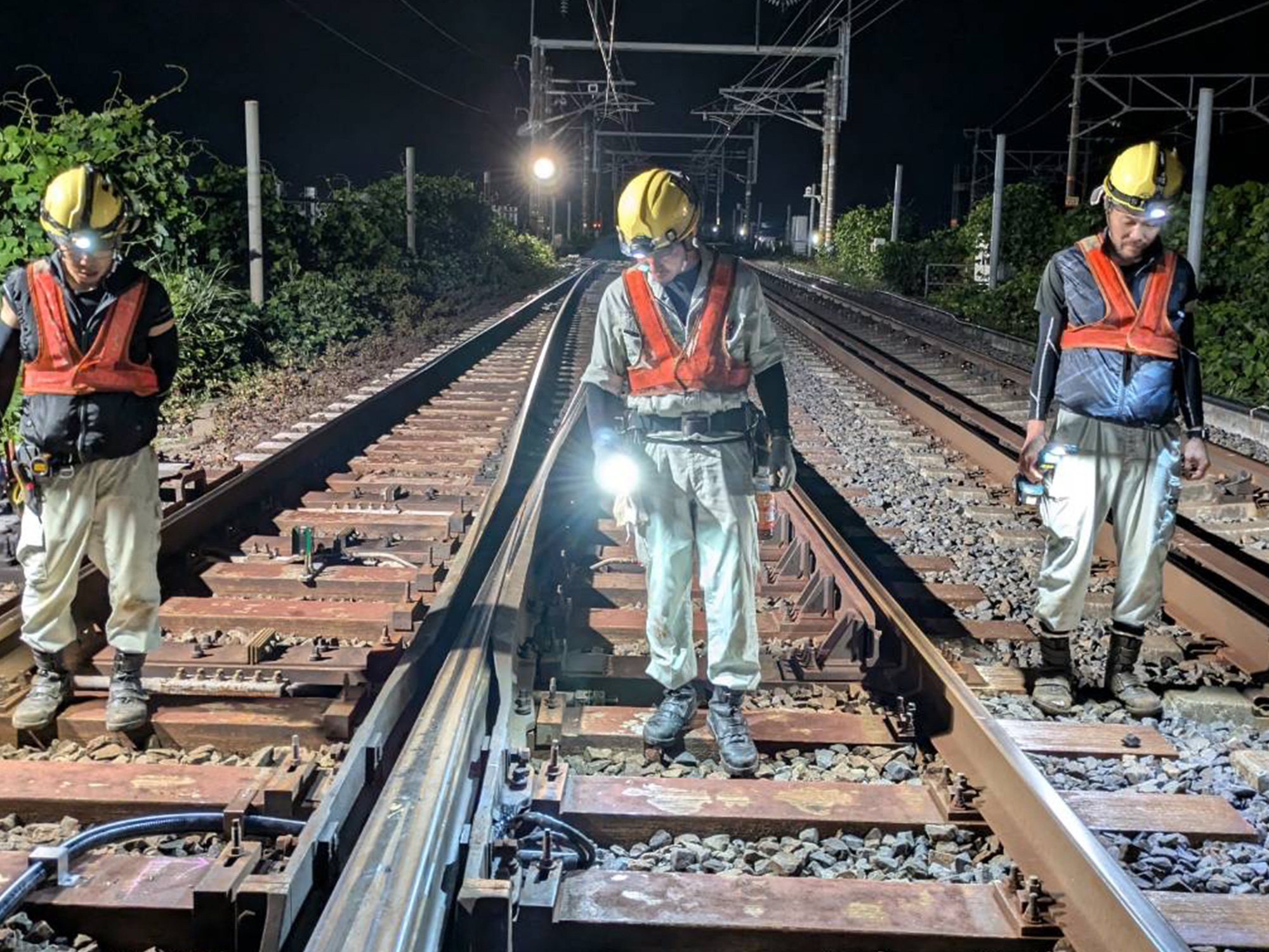 株式会社東工夜間作業